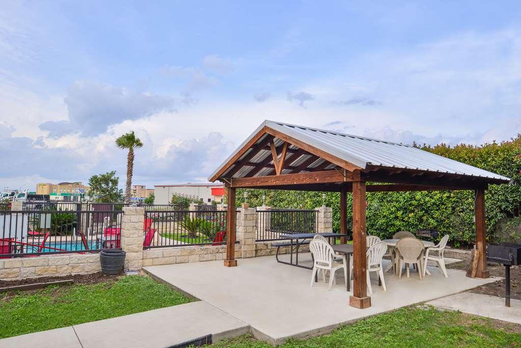 Americas Best Value Inn Buda Ngoại thất bức ảnh