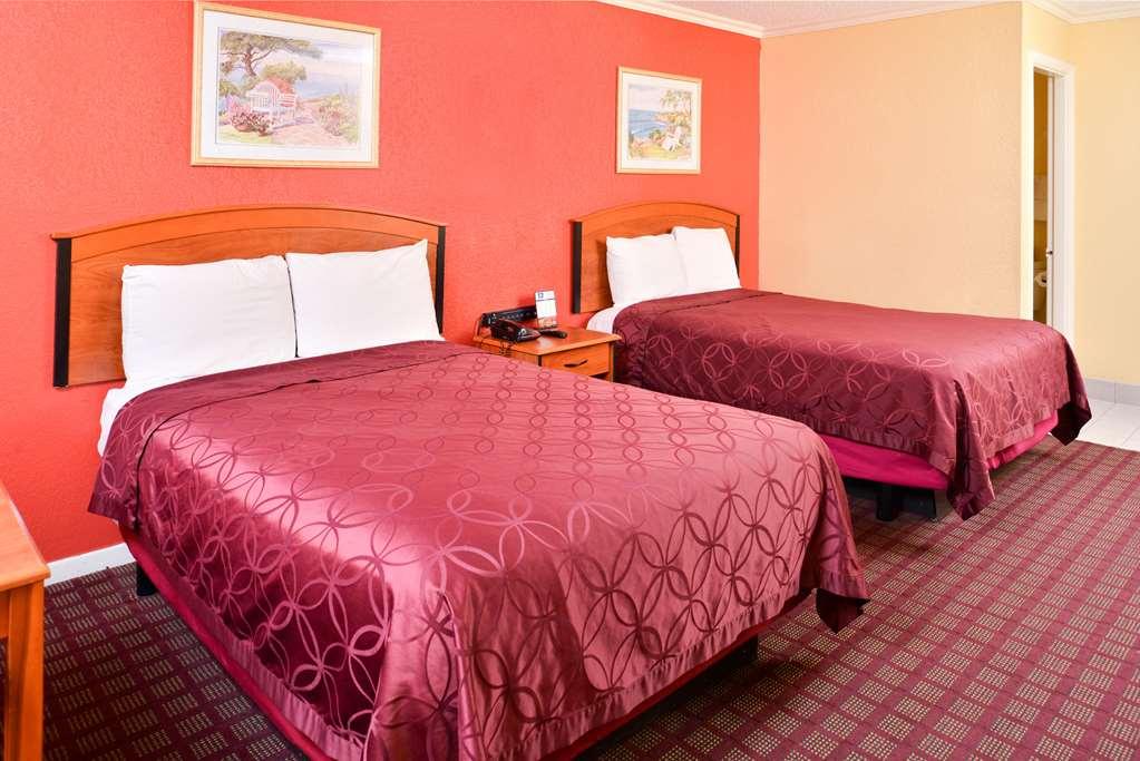Americas Best Value Inn Buda Ngoại thất bức ảnh
